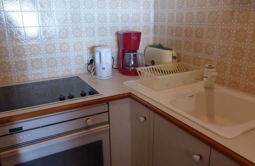 Saint-Gilles-Croix-de-Vie Apartment | Spacious apartment on 1st floor with balcony, sea view, double garage in Saint-Gilles-Croix-de-Vie