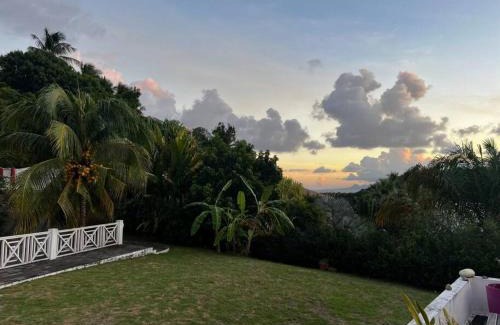 Saint Felix Villa | Spacieuse VILLA COROSSOL avec piscine et jeux extérieurs