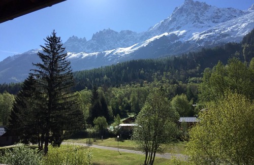 Les Bossons Apartment | Spacieux Appartement Face aux Glaciers au Coeur des Montagnes