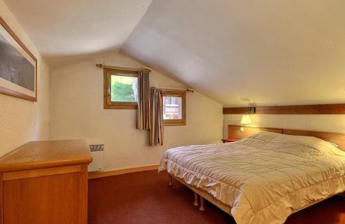 Plagne 1800 Apartment | Spacieux appartement pour 8 personnes à Plagne 1800 avec balcon - FR-1-455-249