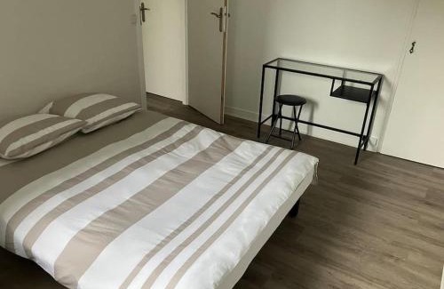 Massy Apartment | Spacieux Appartement Familial - 10 mnt du RER B