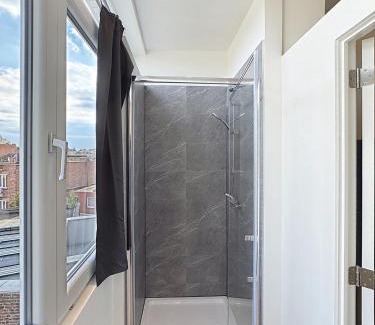 Altitude 100 Apartment | Spacieux appartement une chambre
