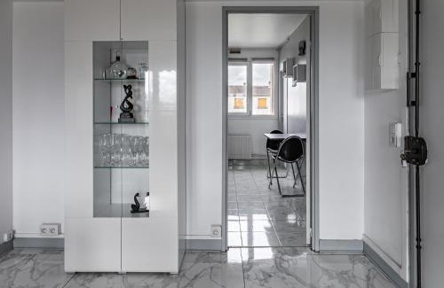Neuilly-sur-Marne Apartment | Spacieux et lumineux appartement refait à neuf, Bords de Marne et proche Paris