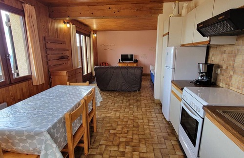 Saint-Michel-de-Chaillol Apartment | Spacious apartment, 6 people, 2 beds, balcony, Saint-Michel-de-Chaillol