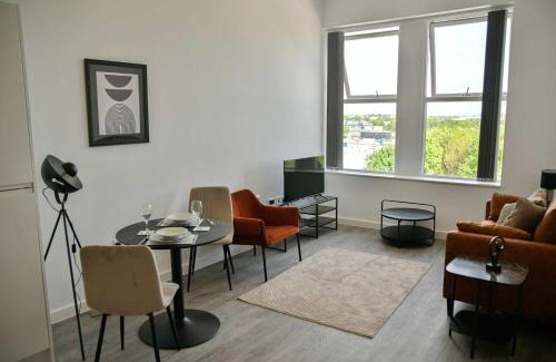 Manchester Apartment | Spacious 1 Bed Manchester Apartment Near Etihad