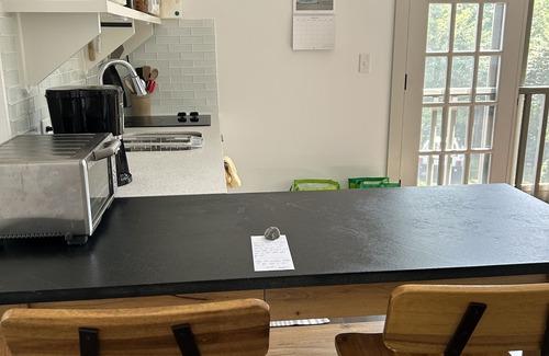 Nantucket Town Apartment | Spacious 1 bedroom/bath loft apartment 1 mile to town with outdoor deck & shower