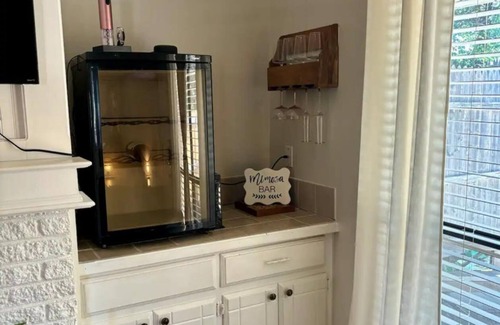 Oklahoma City House | Spacious 1Bd/1bath, Dog Friendly Townhome in safe area, NW Oklahoma City w/WiFi