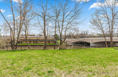 Mount Clemens Apartment | Spacious 1BR Apt On The River