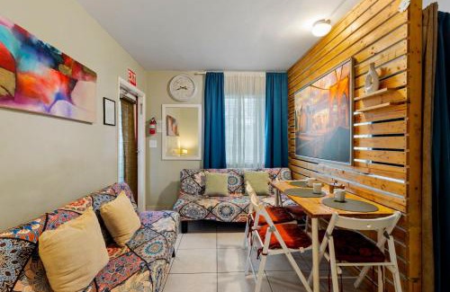 Downtown Hollywood Apartment | Spacious 1BR in Hollywood FL – Pet-Friendly Parking