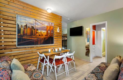 Downtown Hollywood Apartment | Spacious 1BR in Hollywood FL – Pet-Friendly Parking