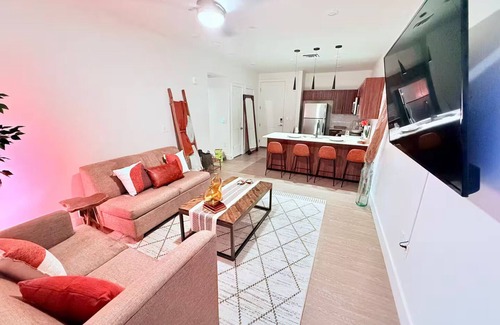 Salt Lake City Apartment | Spacious 1BR | Private Entry|New Building|Free PKG