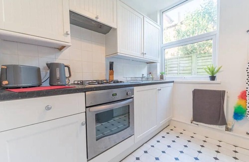 Barrow-in-Furness Apartment | Spacious 2 Bedroom Apartment