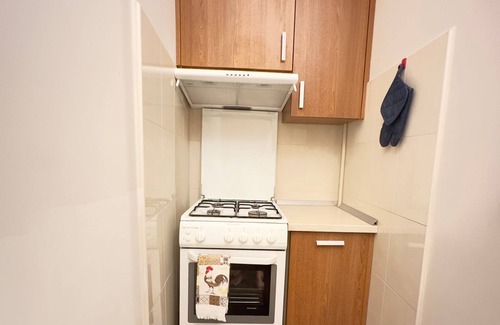 Bucharest City-Centre Apartment | Spacious 2-bed Flat with Balcony, in central Bucharest - Universitate