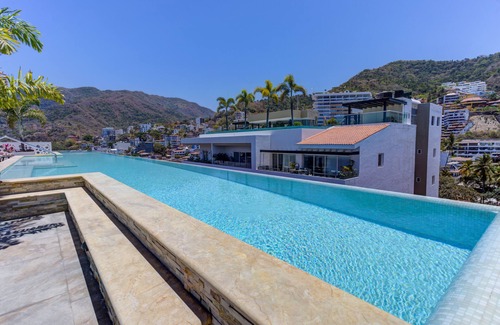 Puerto Vallarta Apartment | Spacious 2 bed 2 bath Romantic Zone Condo w/Pool