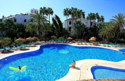 Nikki Beach Apartment | Spacious 2 bedroom apartment, great pool, 150m from beach, part of Alanda Club