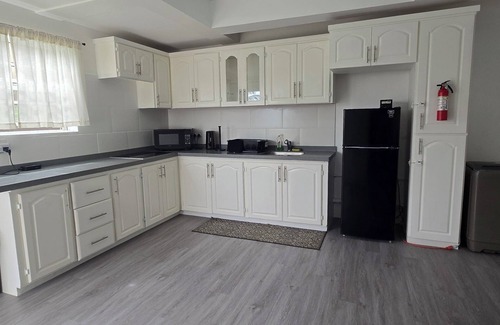 St. George's Apartment | Spacious 2-bedroom apartment in Saint George's with WiFi
