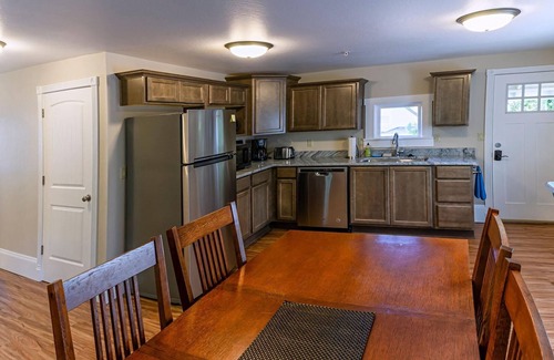 Historic Downtown District Apartment | Spacious 2 bedroom historic home with two king beds and kitchenette.