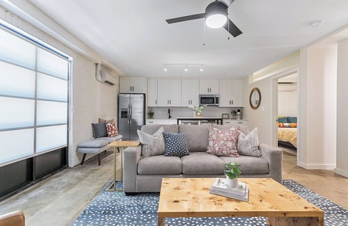 North Chesterfield Apartment | Spacious 2-Bedroom in Forest Hill with Parking