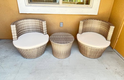 Camarillo Apartment | Spacious 2 bedroom on ground floor at Downtown Camarillo