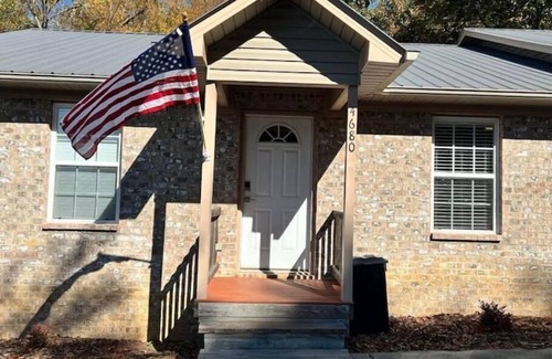 Guntersville House | Spacious 2 Bedroom Townhouse Near Lake