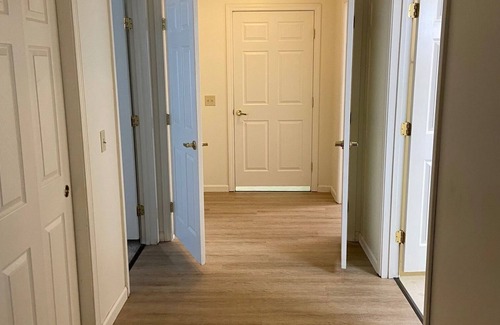 Williamstown Apartment | Spacious 2-bedroom apartment located in downtown Williamstown.