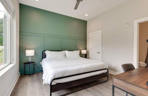 West End Apartment | Spacious 2BD-Close To Everything