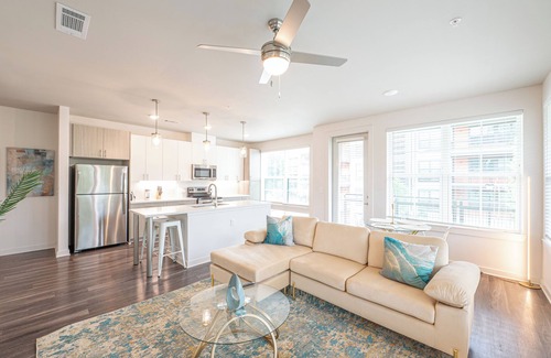 Bolton Apartment | Spacious 2BDRM/2BA at a New Property West Midtown w/FREE parking, Pool & Gym