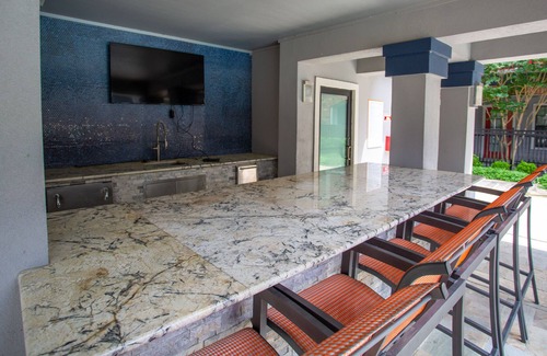 Kingwood Apartment | Spacious 2bed room and 2 full bathrooms