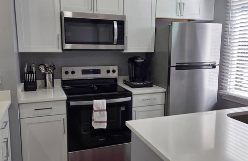 Charlotte Apartment | Spacious 2BR 2BA with AC, Wi-Fi, free parking minutes tonUptown Charlotte.