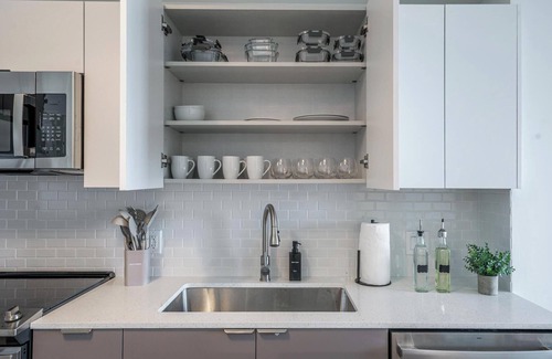 Hallandale Beach Apartment | Spacious 2BR Getaway with AC, Parking, WiFi, Close to Beach & Gulfstream Park