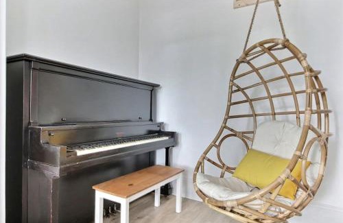 Quartier 5-4 Apartment | Spacious 2Br Hot Tub 2 Free P 8 min City Center
