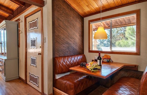 Ruidoso House | Spacious 2BR2BA home nestled in the ponderosa pines