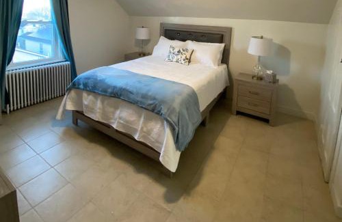 Gloucester Apartment | Spacious 2nd floor Suite