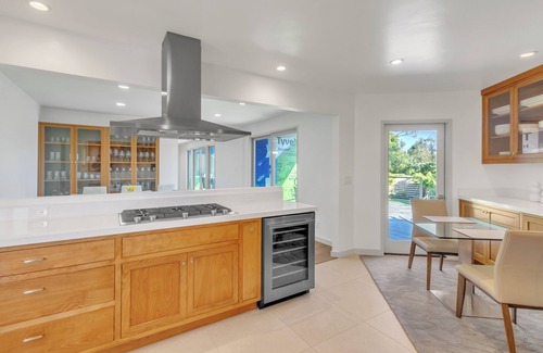Carmel House | Spacious 3-Bedroom, Walk to Downtown Carmel-By-The-Sea!