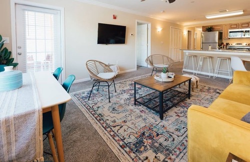 Johnson City Condo | Spacious 3 Bed Condo Near ETSU