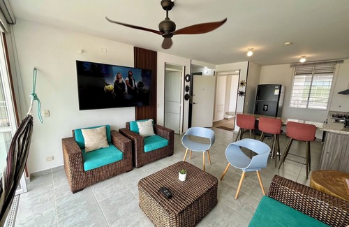 Girardot Apartment | Spacious 3-bedroom apartment with fitness room, WiFi in fabulous Girardot