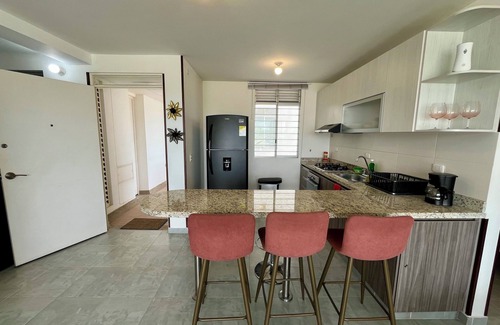 Girardot Apartment | Spacious 3-bedroom apartment with fitness room, WiFi in fabulous Girardot