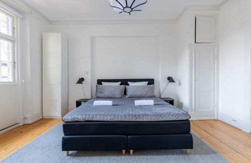Osterbro Apartment | Spacious 3 Bedroom Apartment in Peaceful Area