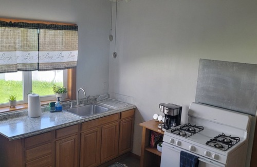 Buffalo Apartment | Spacious 3-bedroom apartment in delightful Buffalo with WiFi, AC TV in each room