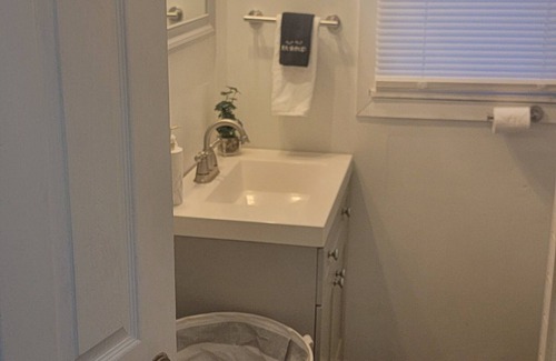 Buffalo Apartment | Spacious 3-bedroom apartment in delightful Buffalo with WiFi, AC TV in each room