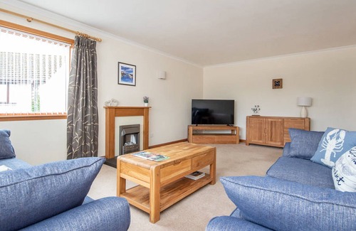 Dornoch House | Spacious 3-bedroom Holiday Home in the Heart of the Highlands.