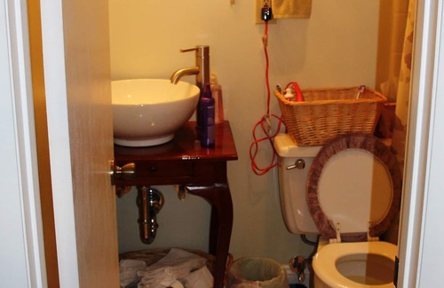 Metairie House | Spacious, 3 bedroom Townhouse for rent
