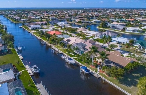 Port Charlotte Condo | 🥇 Spacious 3bd house with great water view (CH825)