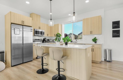 Vancouver House | Spacious 3BDRM Family Estate Near DWTN & PDX