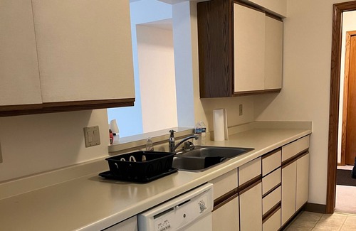 Madison Apartment | Spacious 3Bedroom Apartment