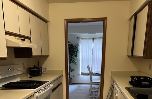 Madison Apartment | Spacious 3Bedroom Apartment