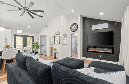 Belvedere Park House | Spacious 3BR,3BA Modern Home