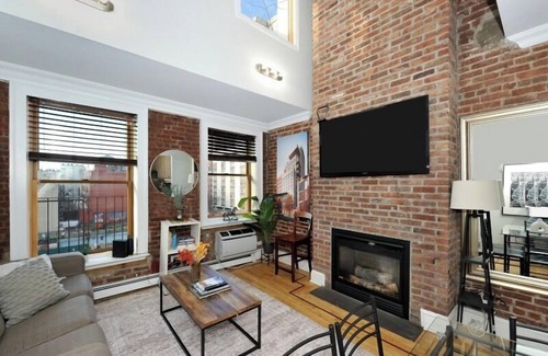 Hell's Kitchen Apartment | Spacious 3BR Loft in Chic Midtown West!