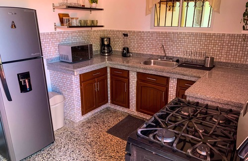 Loteria House | Spacious 3BR Oceanview house near el malecon