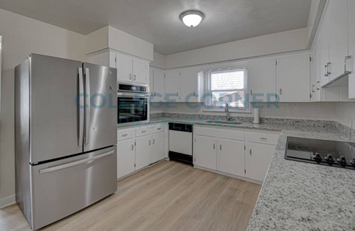 Winston - Salem House | Spacious 4-bedroom house in delightful Winston-Salem with AC
